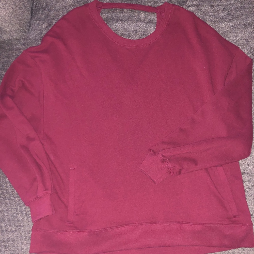 RED HOLLISTER SWEATER